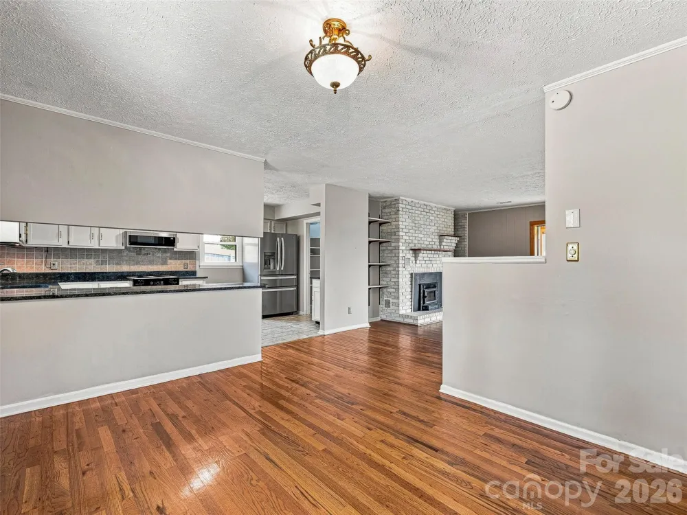 38 Chadwick Wade Drive Asheville, NC 28804