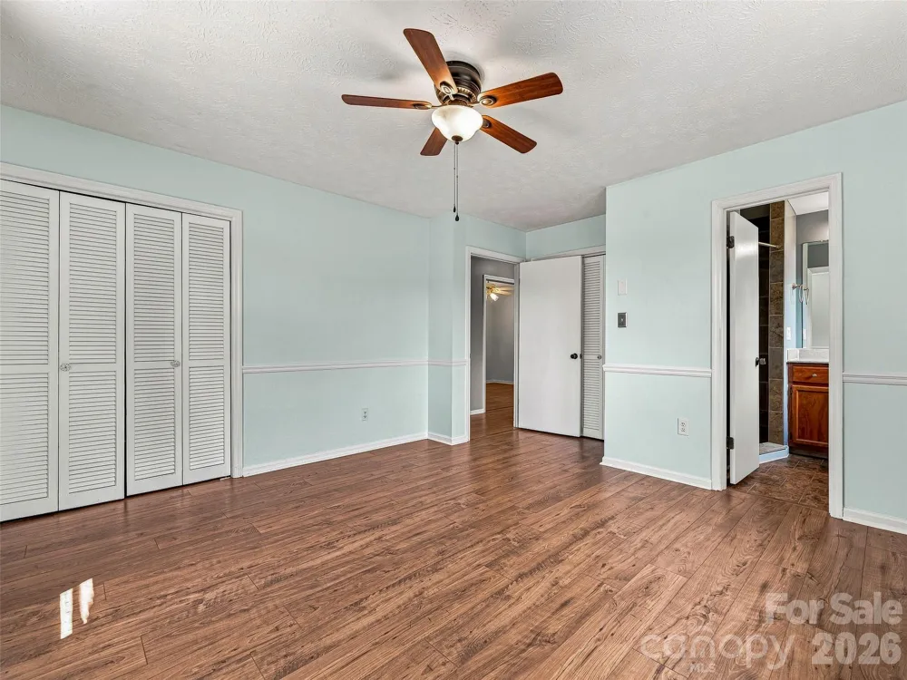38 Chadwick Wade Drive Asheville, NC 28804