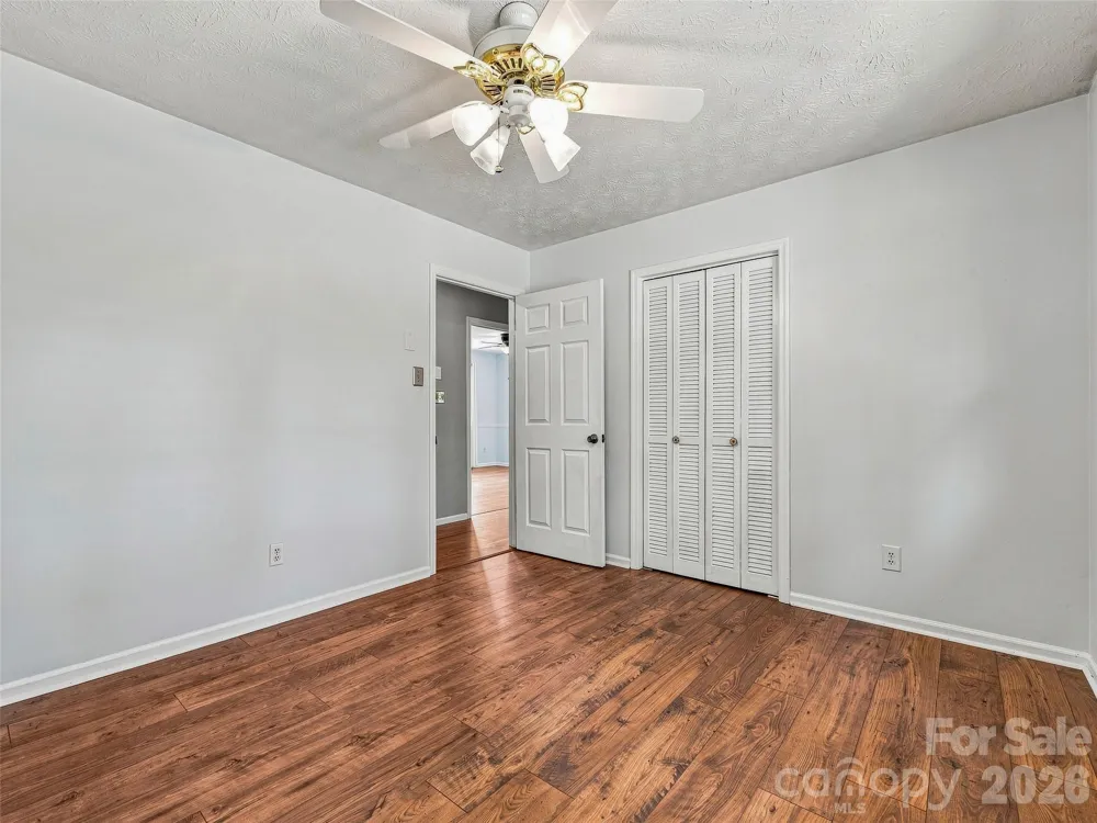 38 Chadwick Wade Drive Asheville, NC 28804