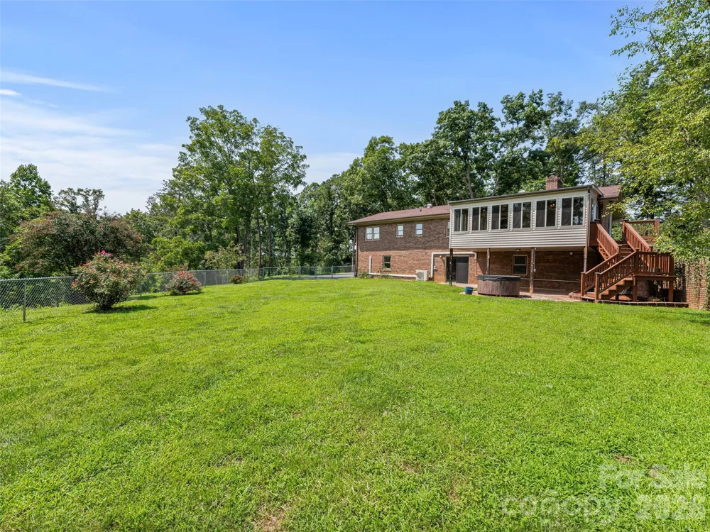 38 Chadwick Wade Drive Asheville, NC 28804