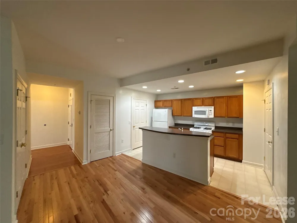 718 W Trade Street #408 Charlotte, NC 28202