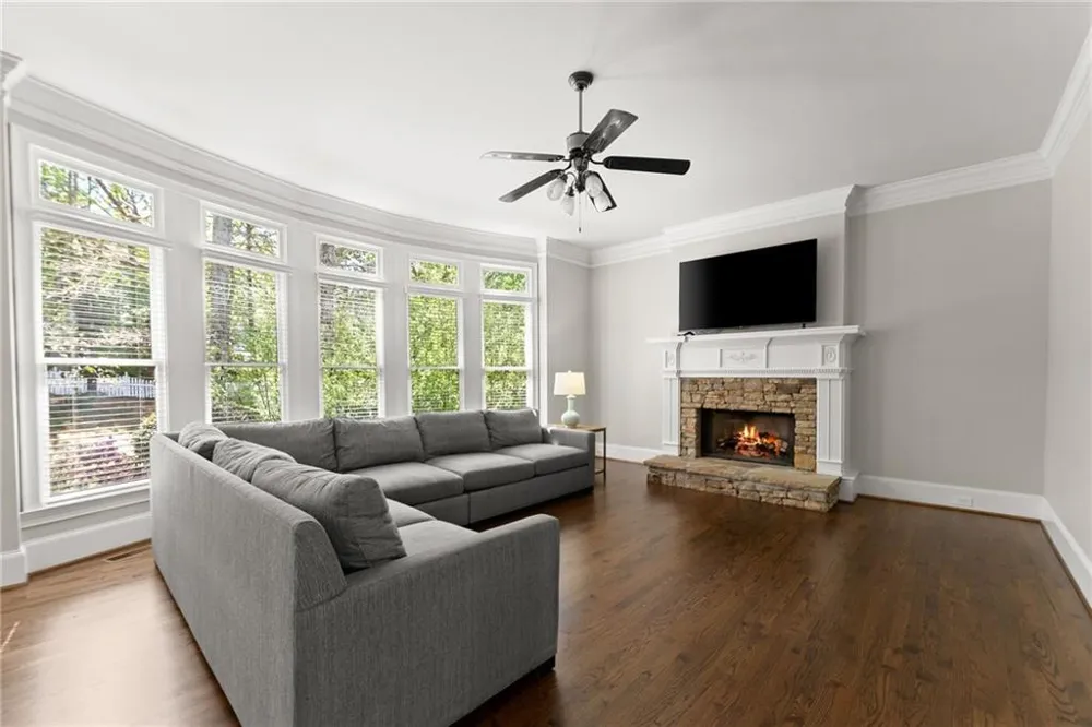 960 Allen Lake Lane Suwanee, GA 30024