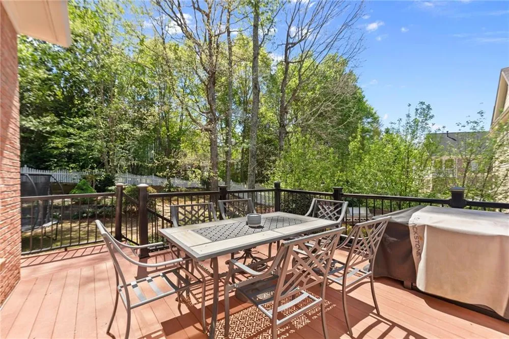 960 Allen Lake Lane Suwanee, GA 30024