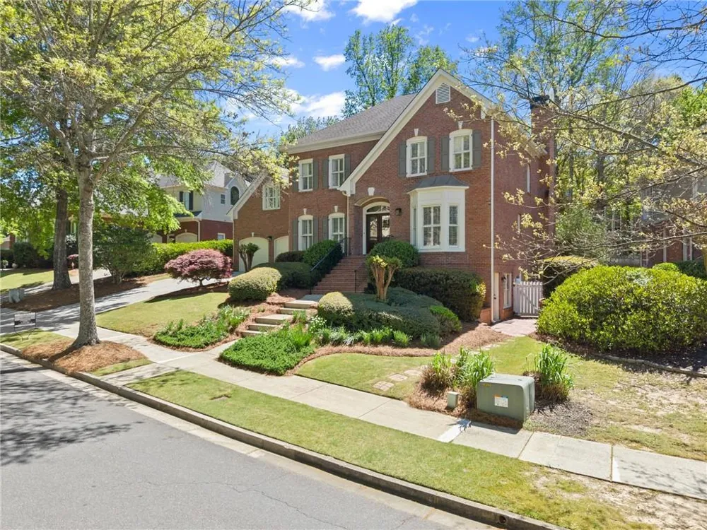 960 Allen Lake Lane Suwanee, GA 30024