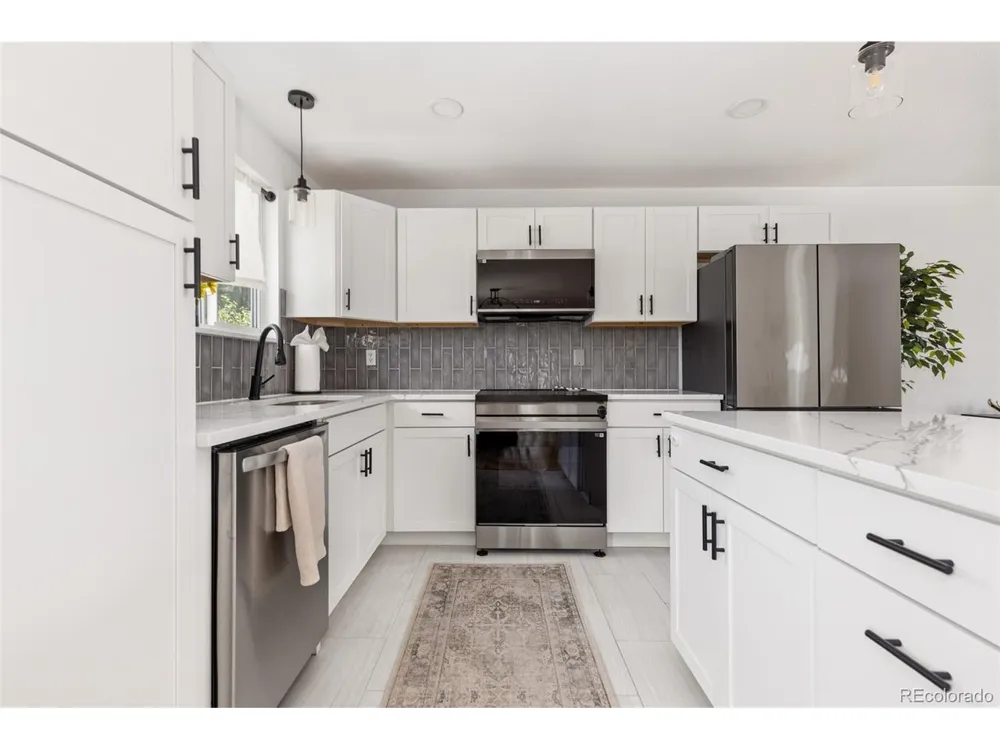 7327 S Carr Court Littleton, CO 80128