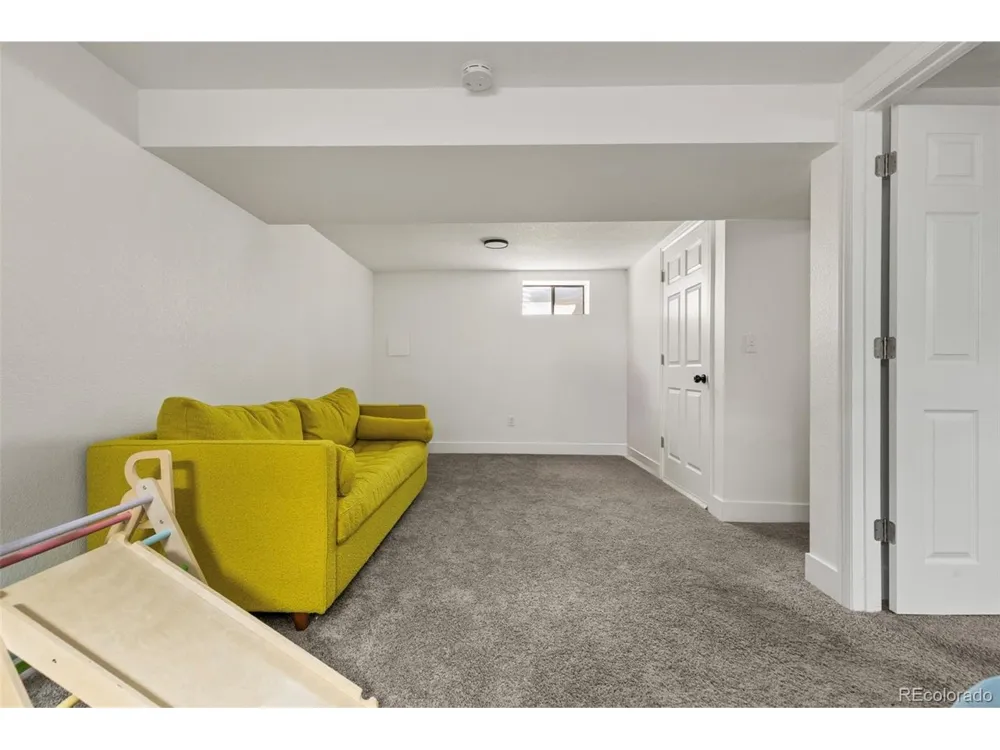 7327 S Carr Court Littleton, CO 80128