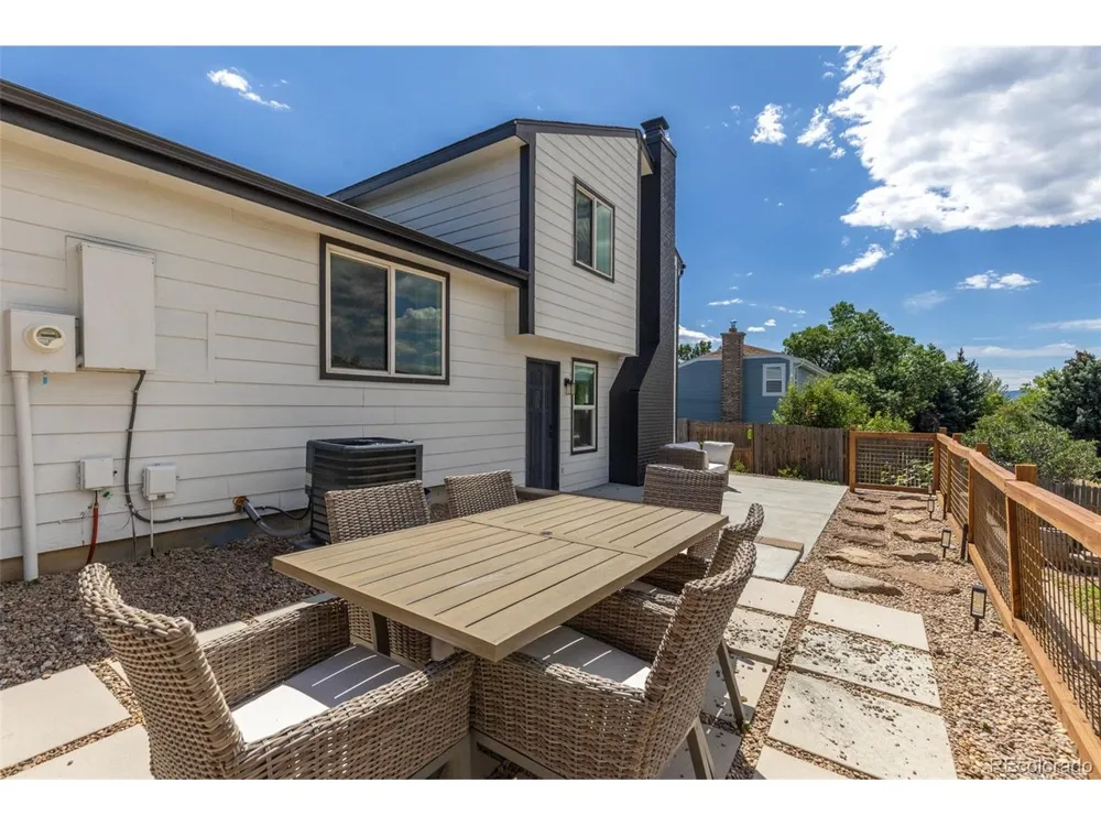 7327 S Carr Court Littleton, CO 80128