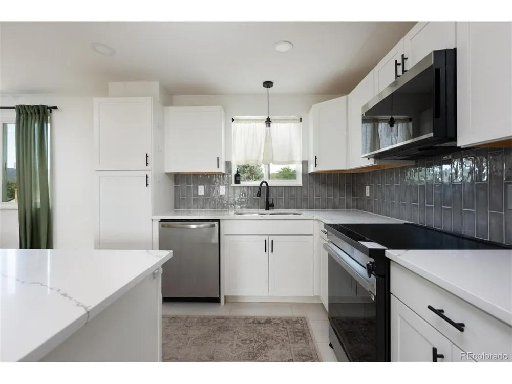 7327 S Carr Court Littleton, CO 80128