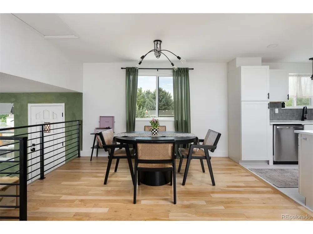 7327 S Carr Court Littleton, CO 80128
