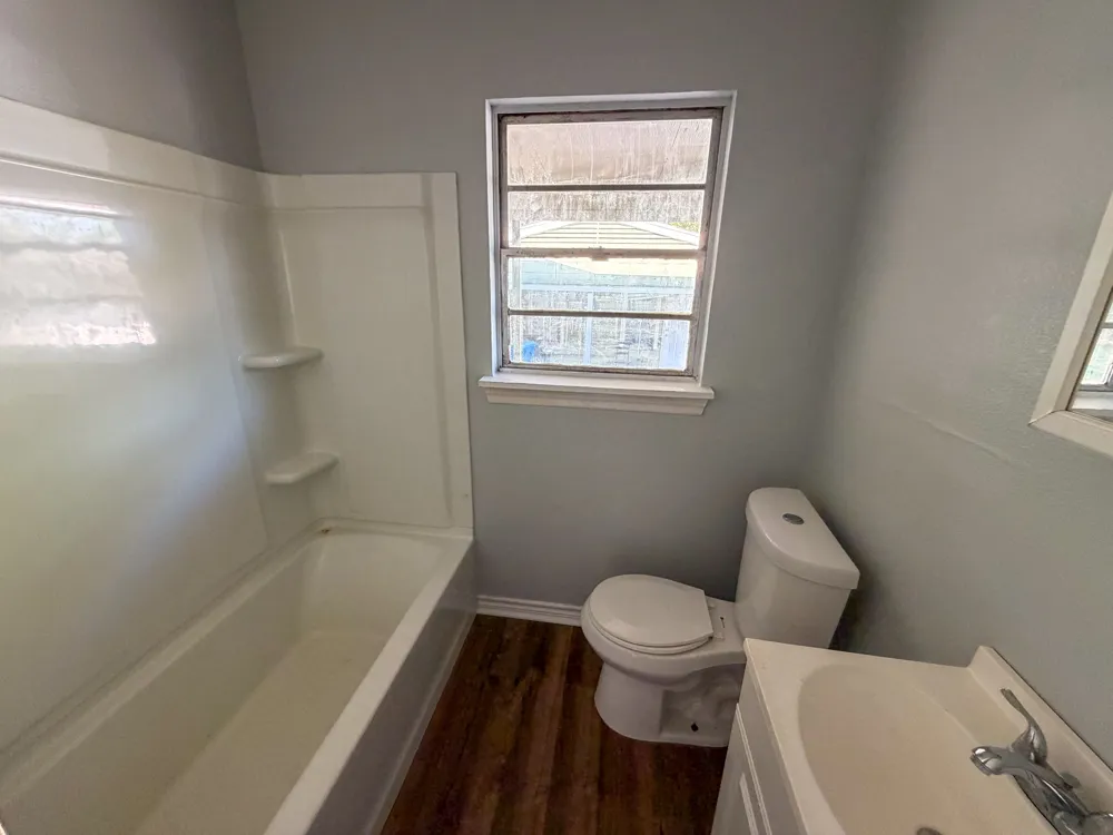 121 Vandenburg Drive #B Denison, TX 75020