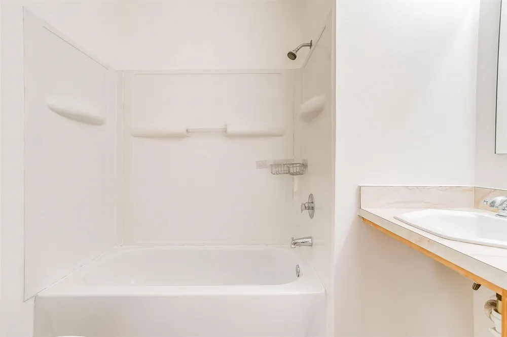 828 Lynne Lane Burleson, TX 76028