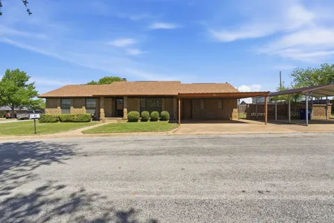 2304 Sha Lane