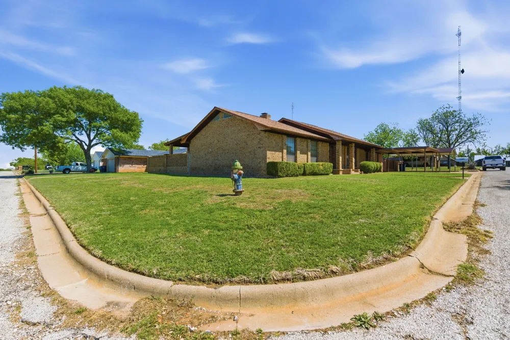 2304 Sha Lane Breckenridge, TX 76424