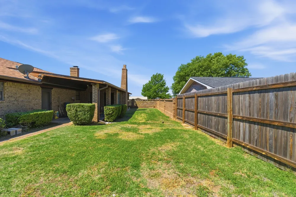 2304 Sha Lane Breckenridge, TX 76424