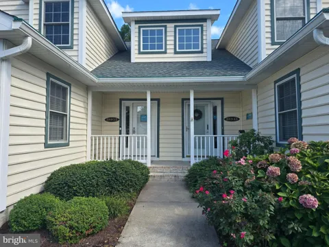 38952 POND VIEW COURT