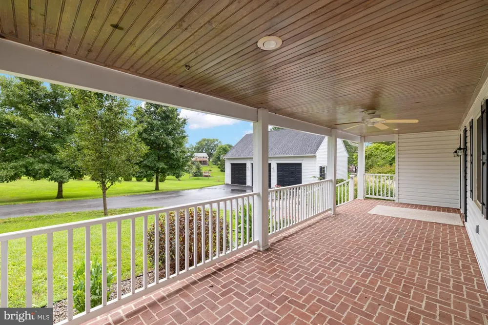 759 MCCLELLAN DRIVE Gettysburg, PA 17325