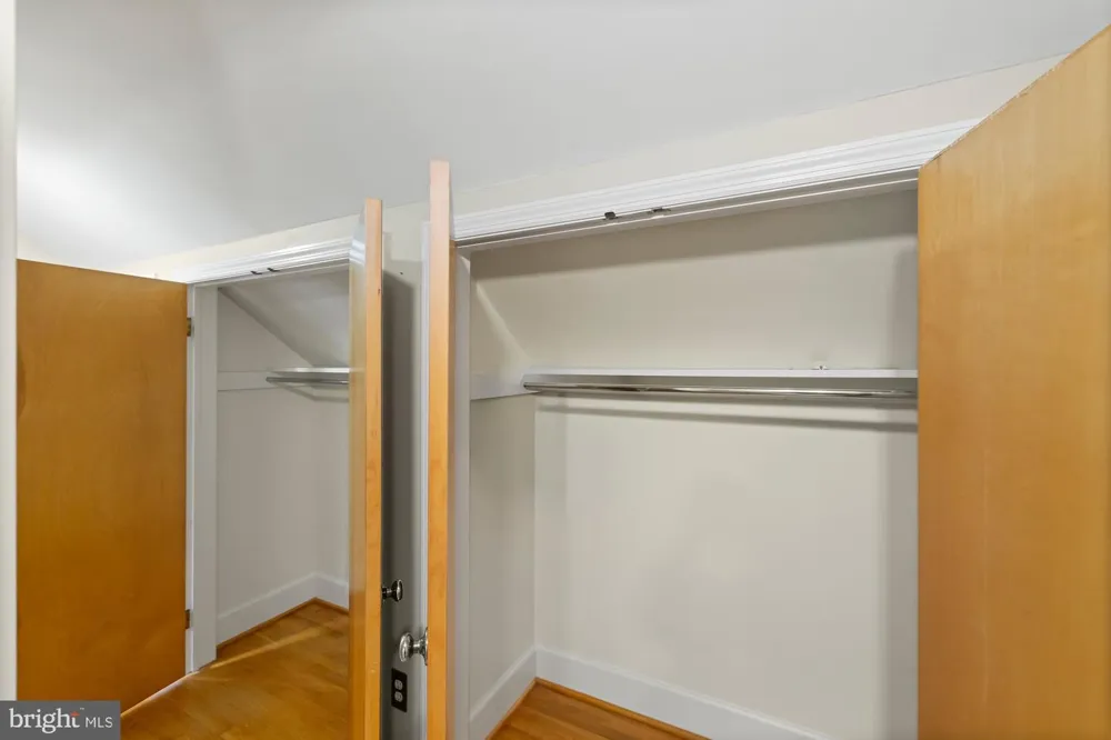 759 MCCLELLAN DRIVE Gettysburg, PA 17325