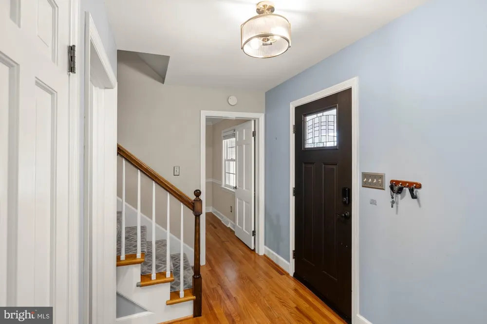 759 MCCLELLAN DRIVE Gettysburg, PA 17325