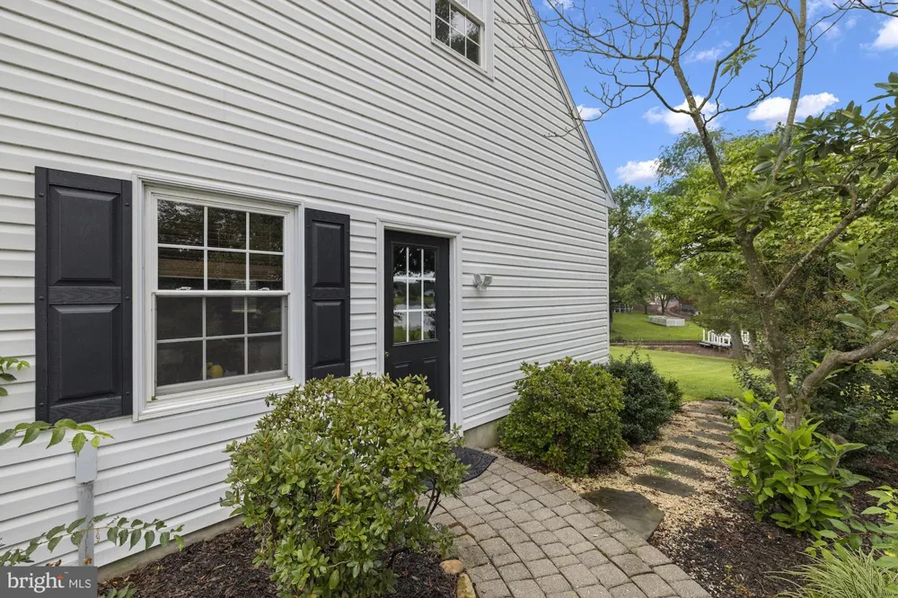 759 MCCLELLAN DRIVE Gettysburg, PA 17325