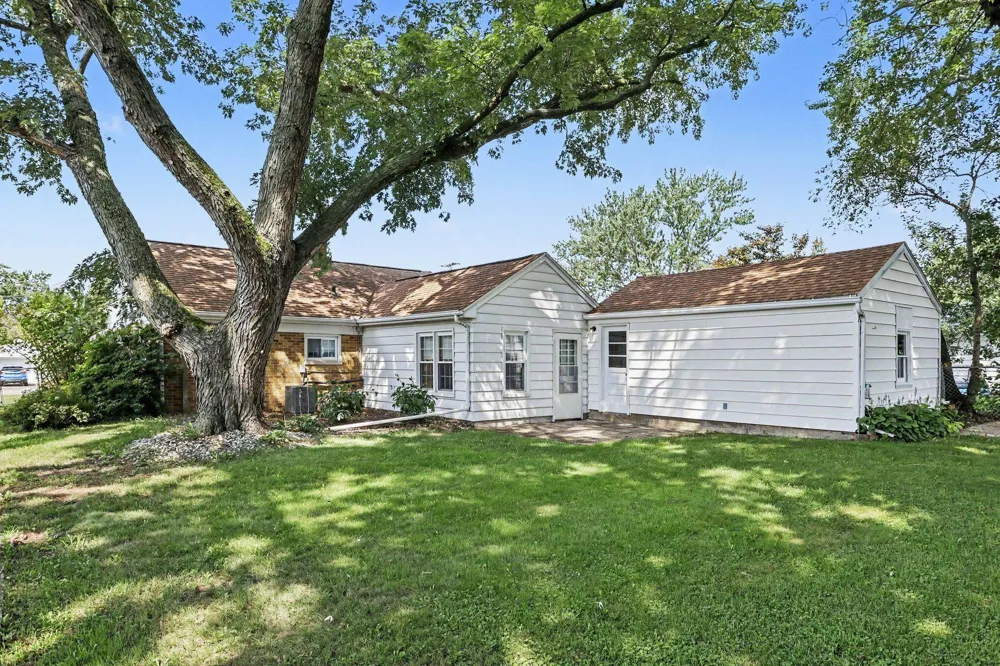 229 S 22nd Street S Battle Creek, MI 49015
