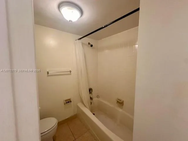 4334 NW 9TH AVE #7-1F Deerfield Beach, FL 33064