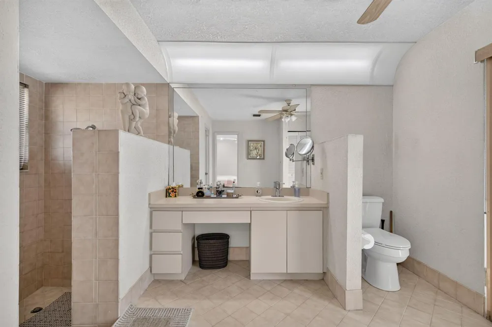 5417 NW 83rd Way Coral Springs, FL 33067