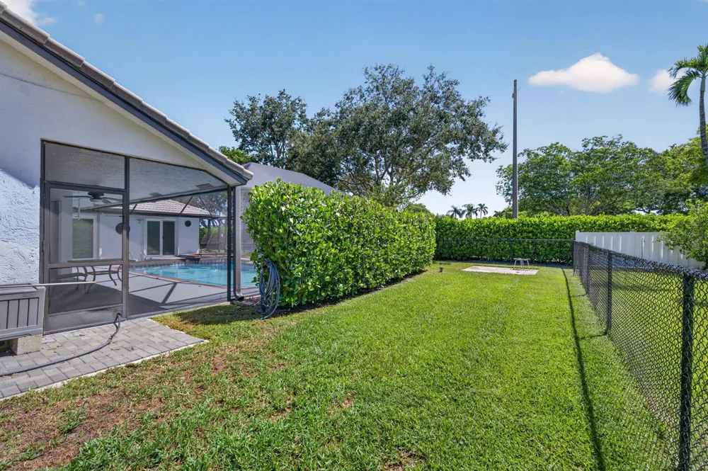 5417 NW 83rd Way Coral Springs, FL 33067