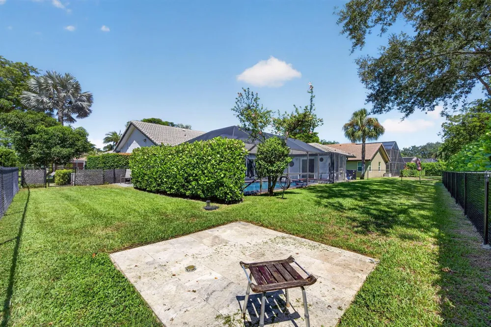 5417 NW 83rd Way Coral Springs, FL 33067