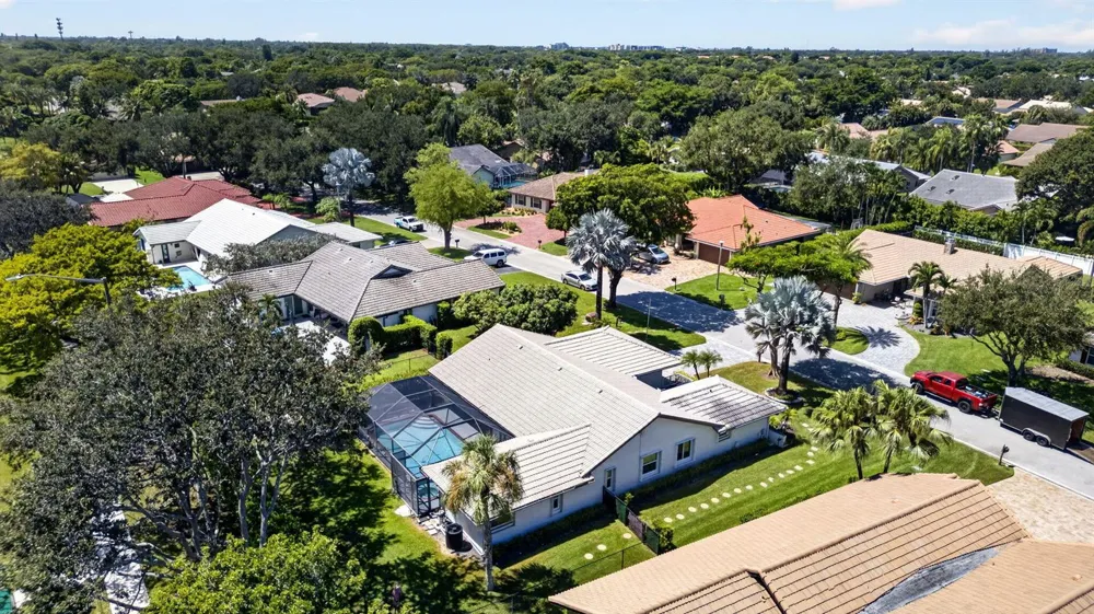5417 NW 83rd Way Coral Springs, FL 33067
