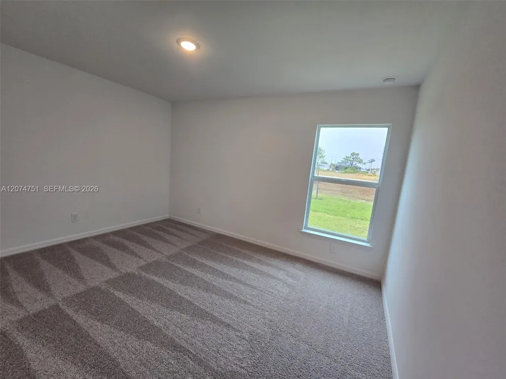 1407 NW 17th Pl Cape Coral, FL 33993