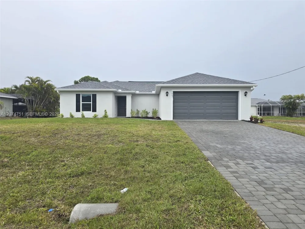 1407 NW 17th Pl Cape Coral, FL 33993