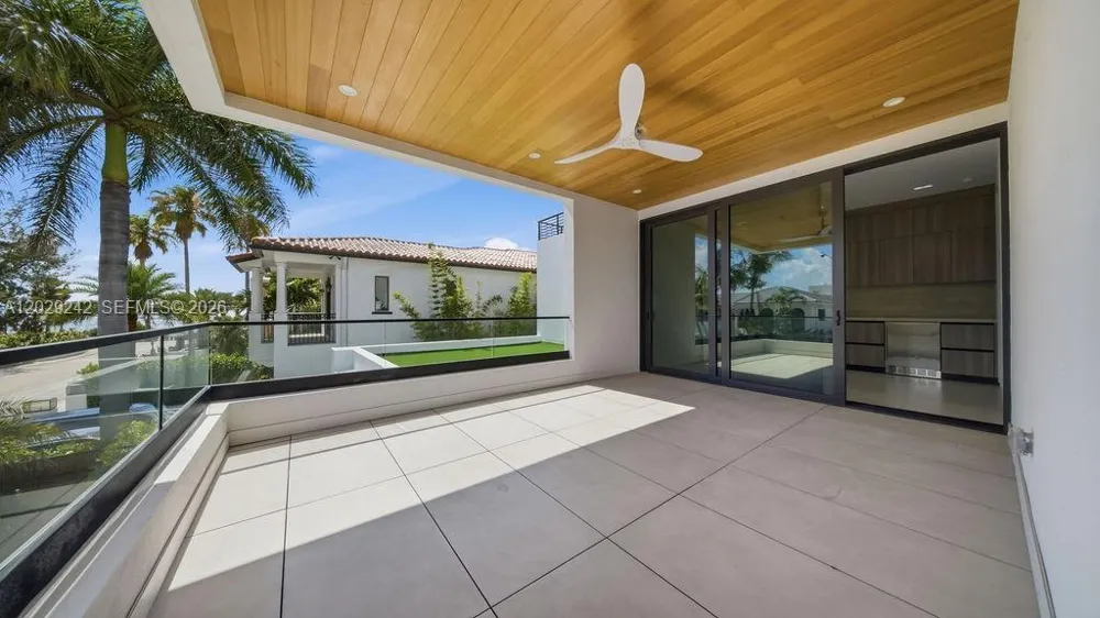 3318 NE 16TH PLACE Fort Lauderdale, FL 33305