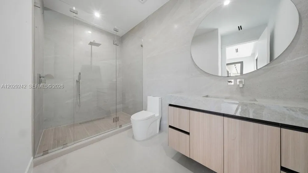 3318 NE 16TH PLACE Fort Lauderdale, FL 33305