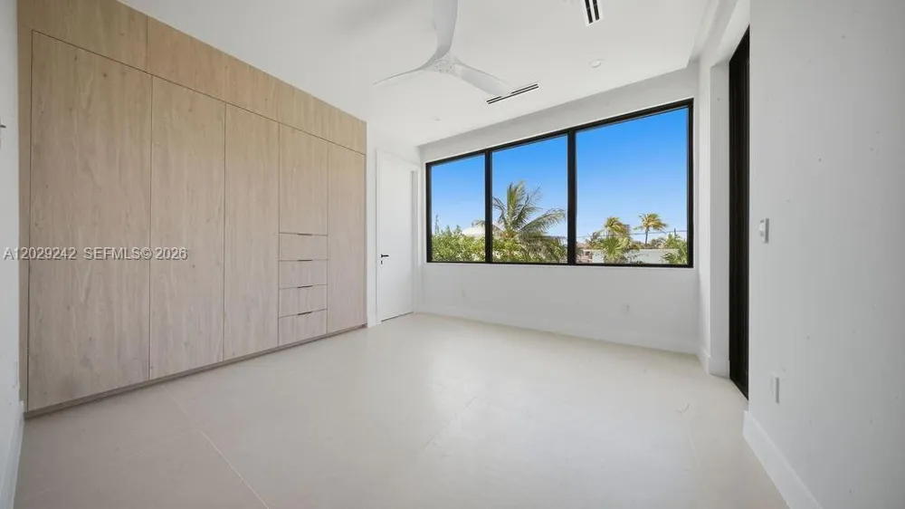 3318 NE 16TH PLACE Fort Lauderdale, FL 33305