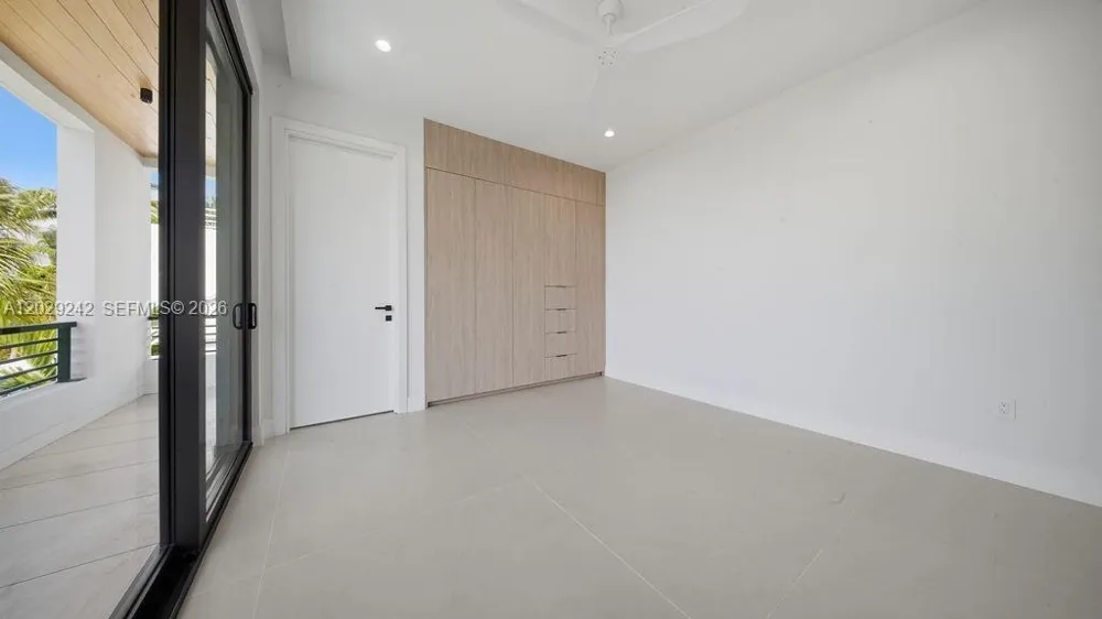 3318 NE 16TH PLACE Fort Lauderdale, FL 33305