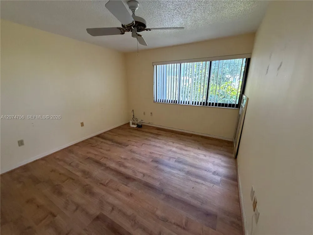 4242 Deste Ct #304 Lake Worth, FL 33467