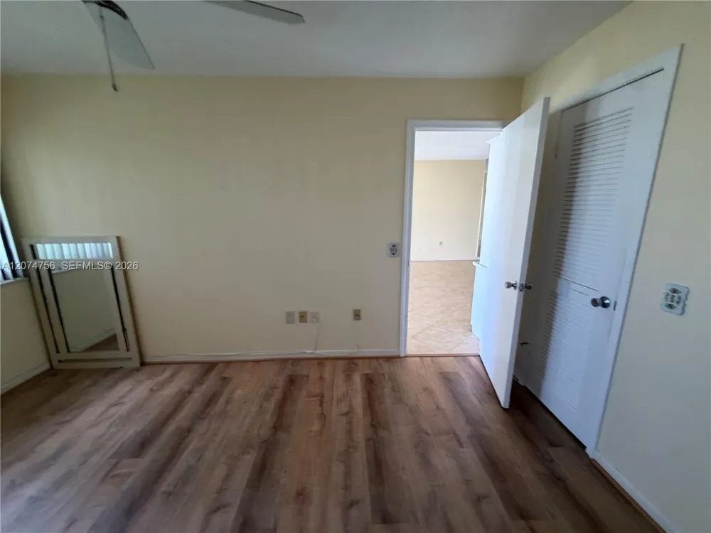 4242 Deste Ct #304 Lake Worth, FL 33467