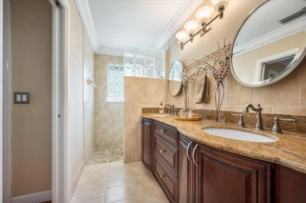 14832 PADDOCK DRIVE Wellington, FL 33414