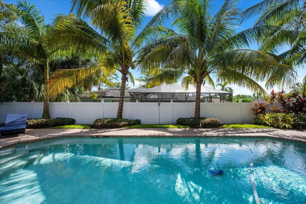 14832 PADDOCK DRIVE Wellington, FL 33414