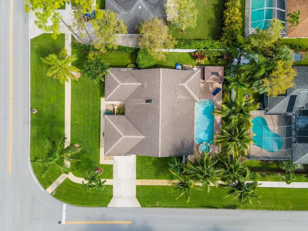 14832 PADDOCK DRIVE Wellington, FL 33414