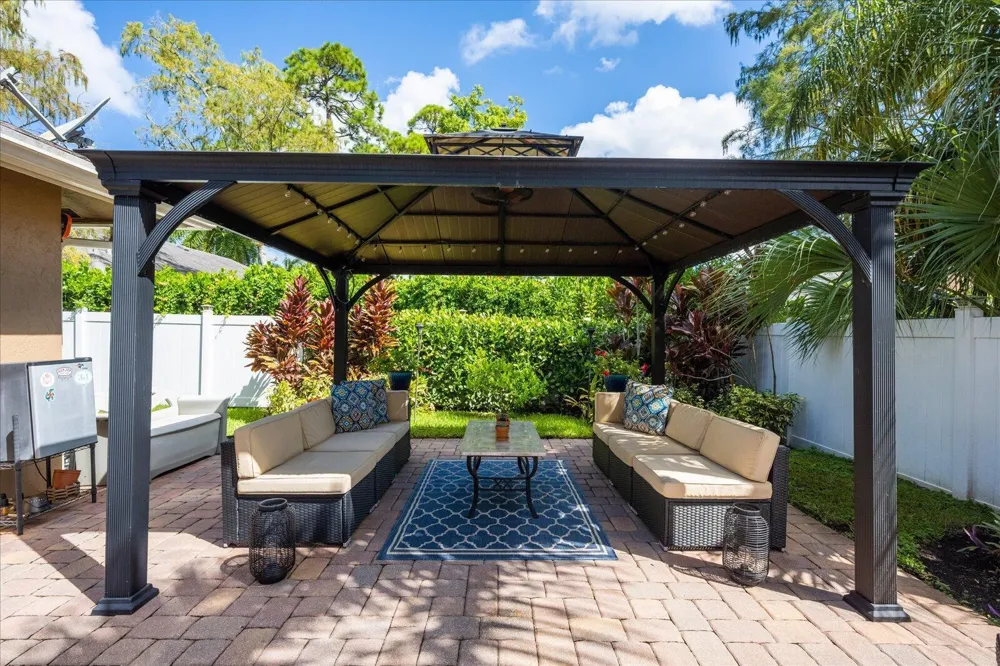 14832 PADDOCK DRIVE Wellington, FL 33414