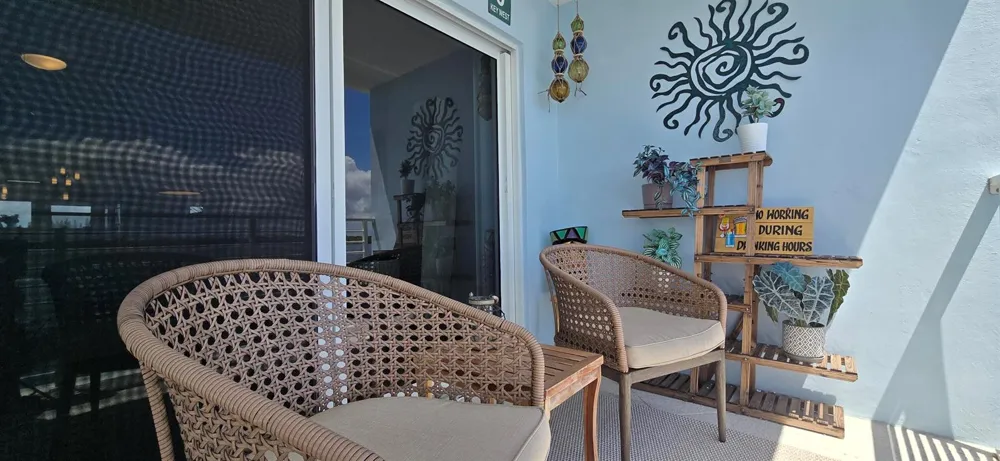60 Yacht Club Drive #405 North Palm Beach, FL 33408