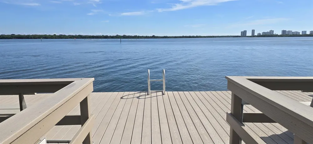 60 Yacht Club Drive #405 North Palm Beach, FL 33408