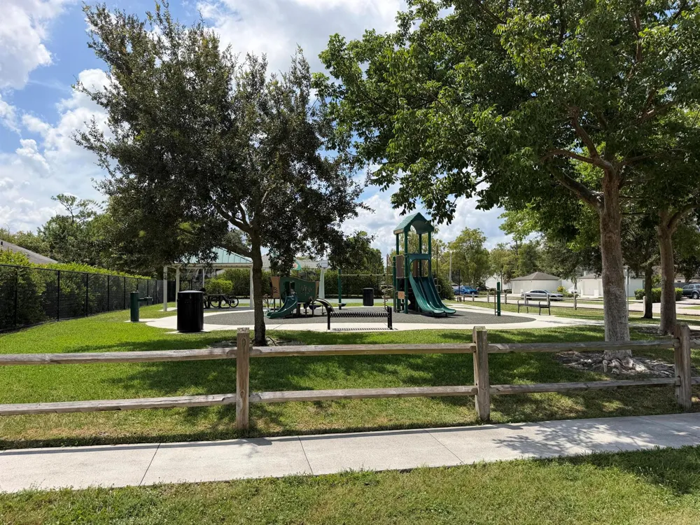 14011 Veronica Court Wellington, FL 33414