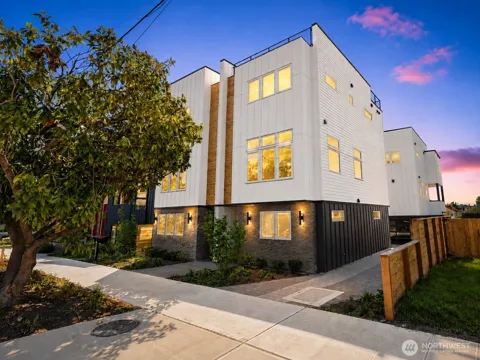 1131 B NW 60th Street