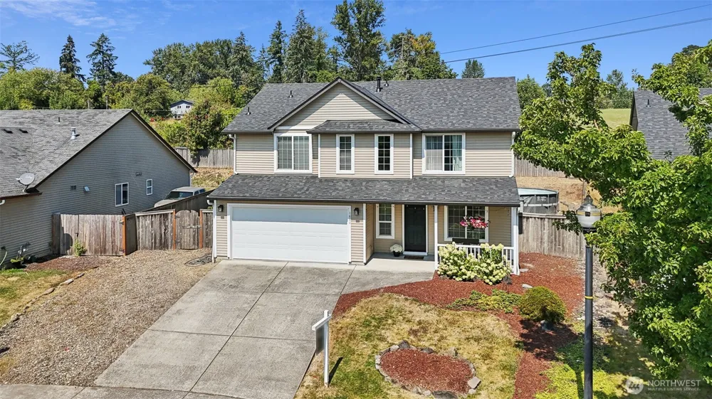 1601 E 4th Way La Center, WA 98629
