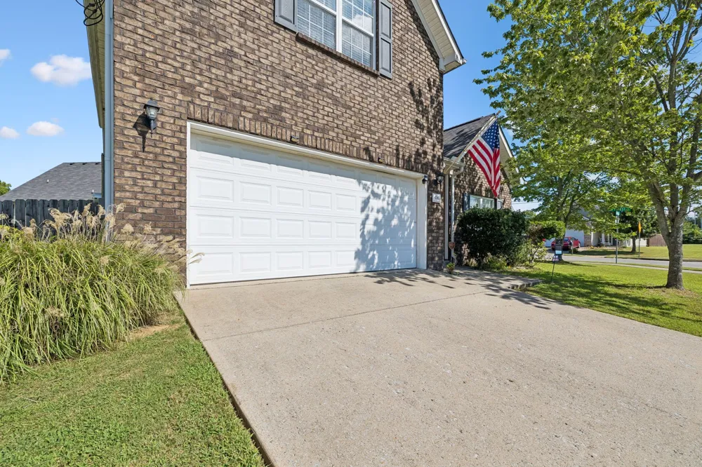 1141 Shire Dr Antioch, TN 37013