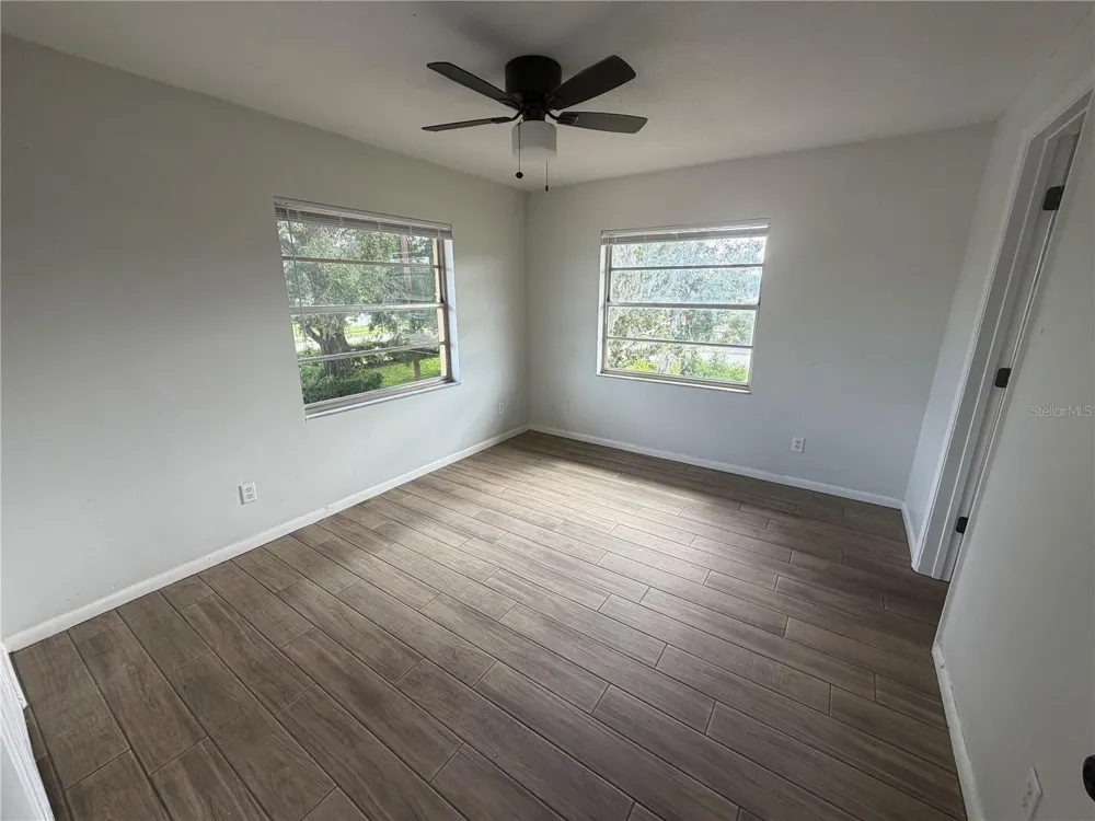 2305 K-VILLE AVE Auburndale, FL 33823