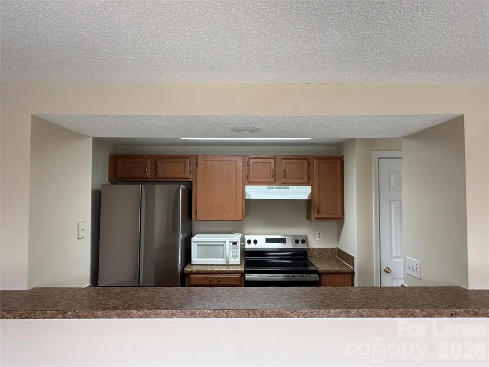 1604 Arlyn Circle Charlotte, NC 28213