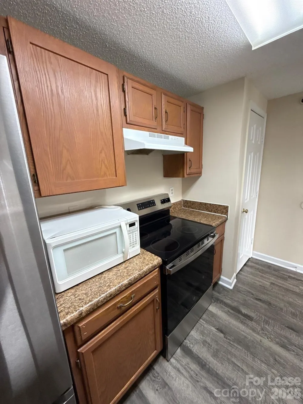 1604 Arlyn Circle Charlotte, NC 28213